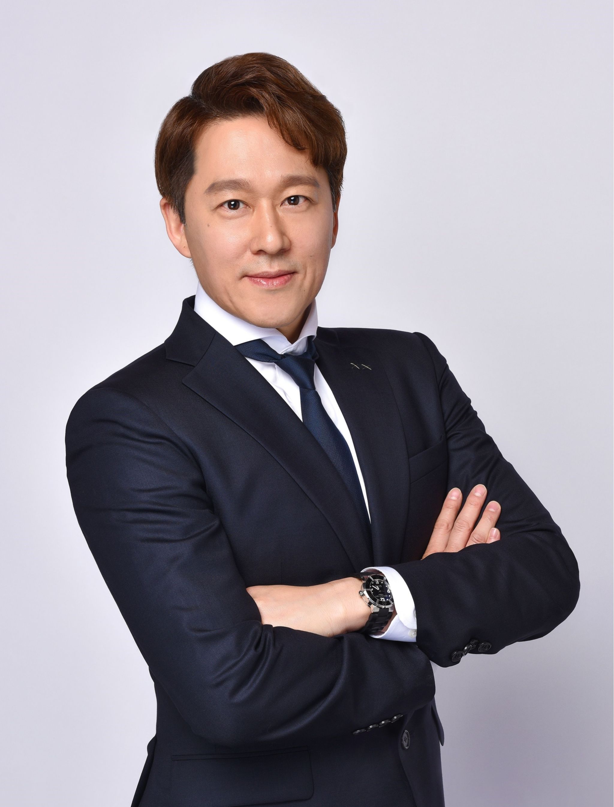 Yeujun Yoon (尹汝僔)个人照片